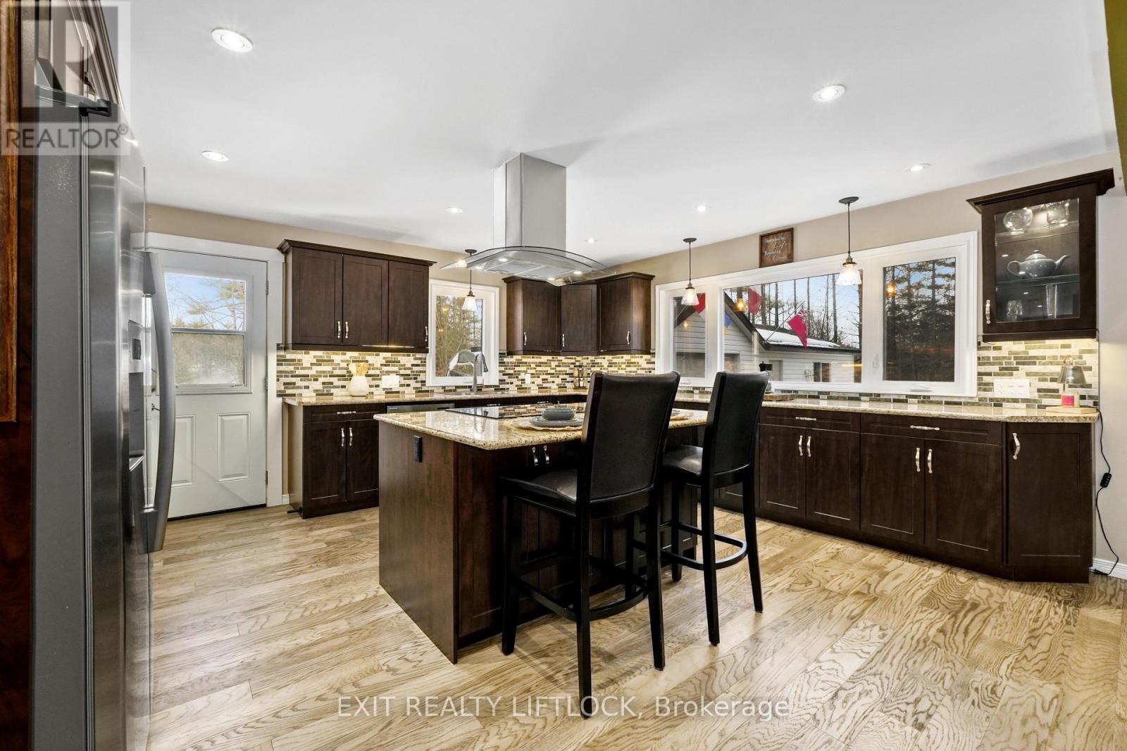 288 Hulls Road, North Kawartha, Ontario  K0L 2H0 - Photo 13 - X12891016