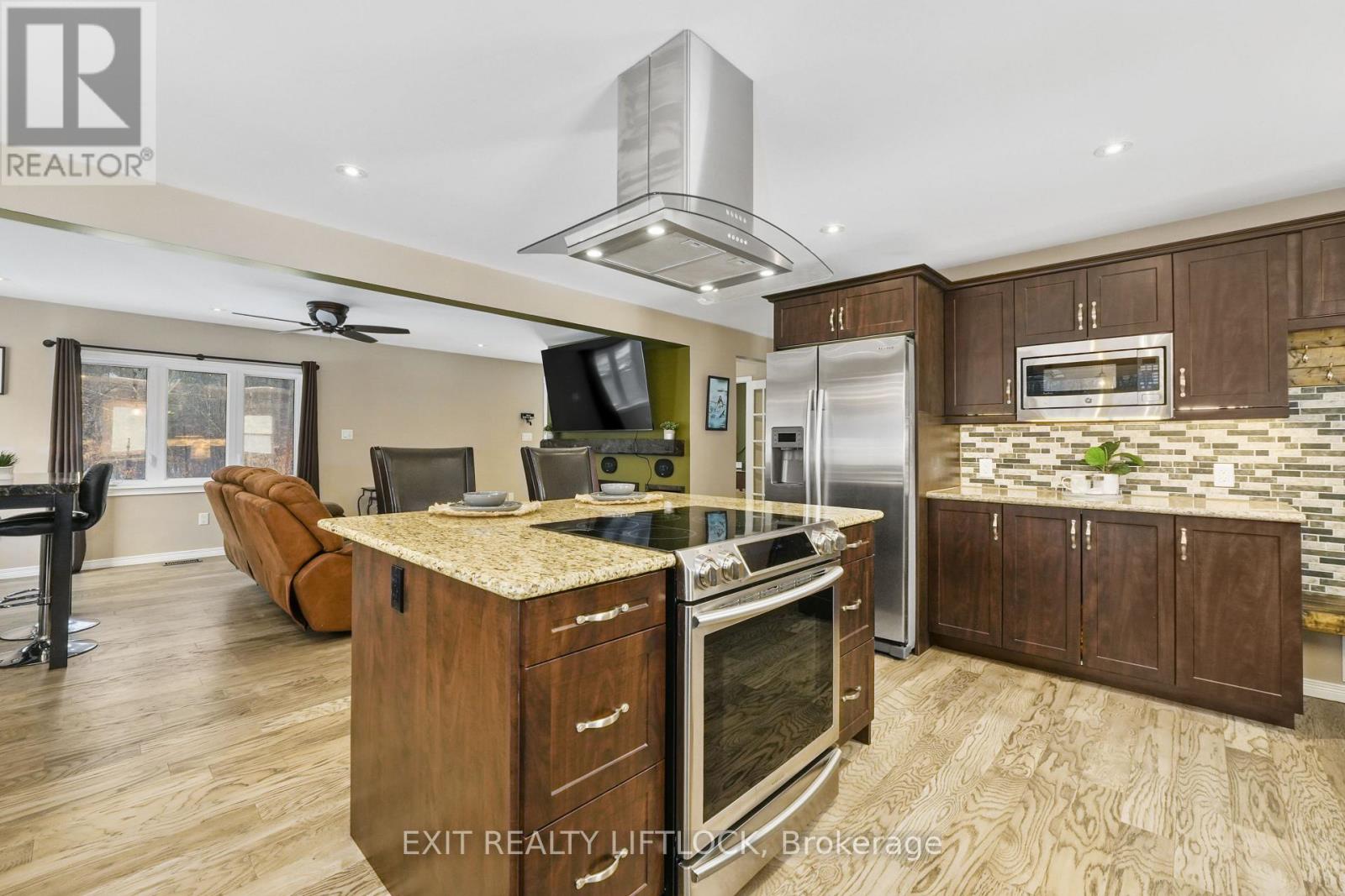 288 Hulls Road, North Kawartha, Ontario  K0L 2H0 - Photo 15 - X12891016