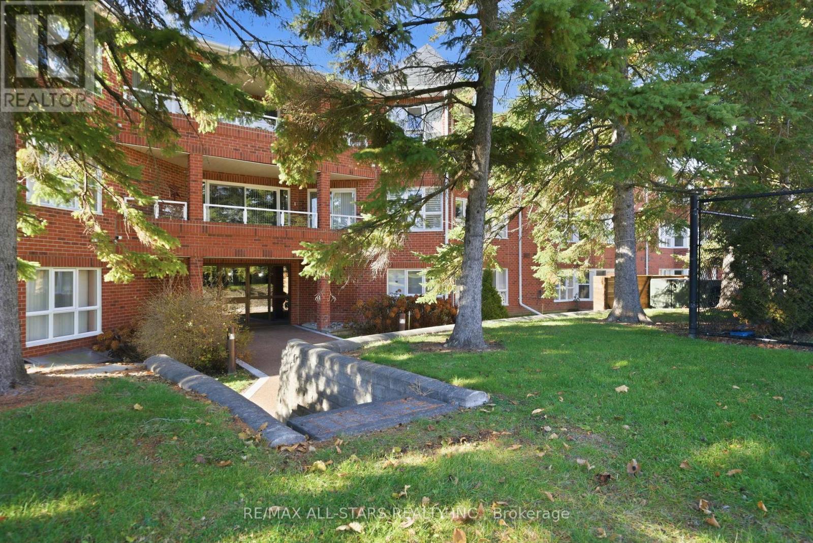 312 - 4 Heritage Way, Kawartha Lakes (Lindsay), Ontario  K9V 5Z2 - Photo 36 - X12891488