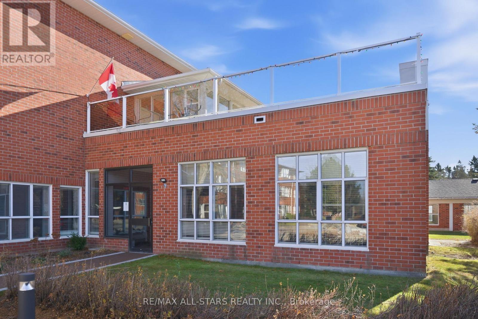 312 - 4 Heritage Way, Kawartha Lakes (Lindsay), Ontario  K9V 5Z2 - Photo 39 - X12891488