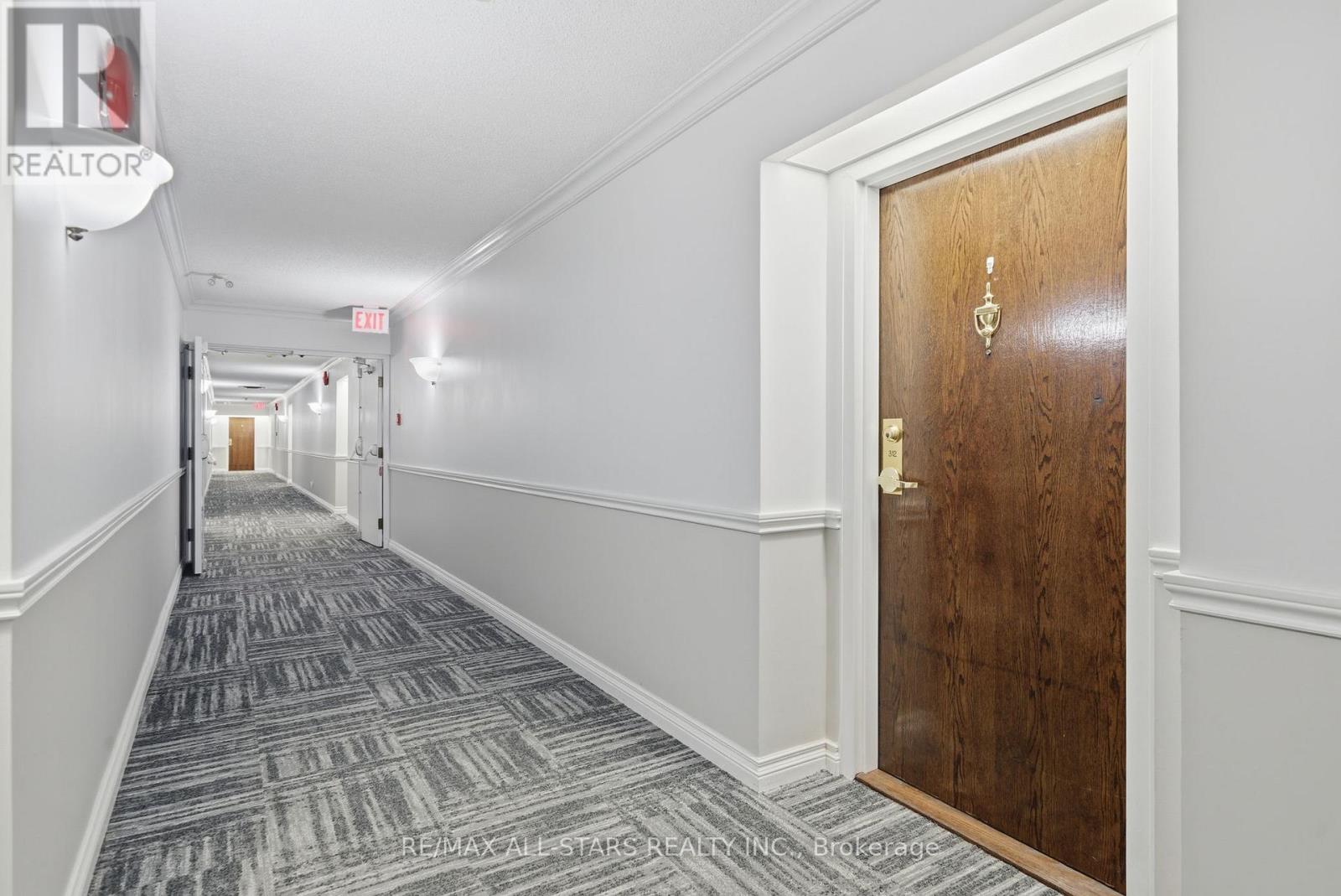 312 - 4 Heritage Way, Kawartha Lakes (Lindsay), Ontario  K9V 5Z2 - Photo 8 - X12891488