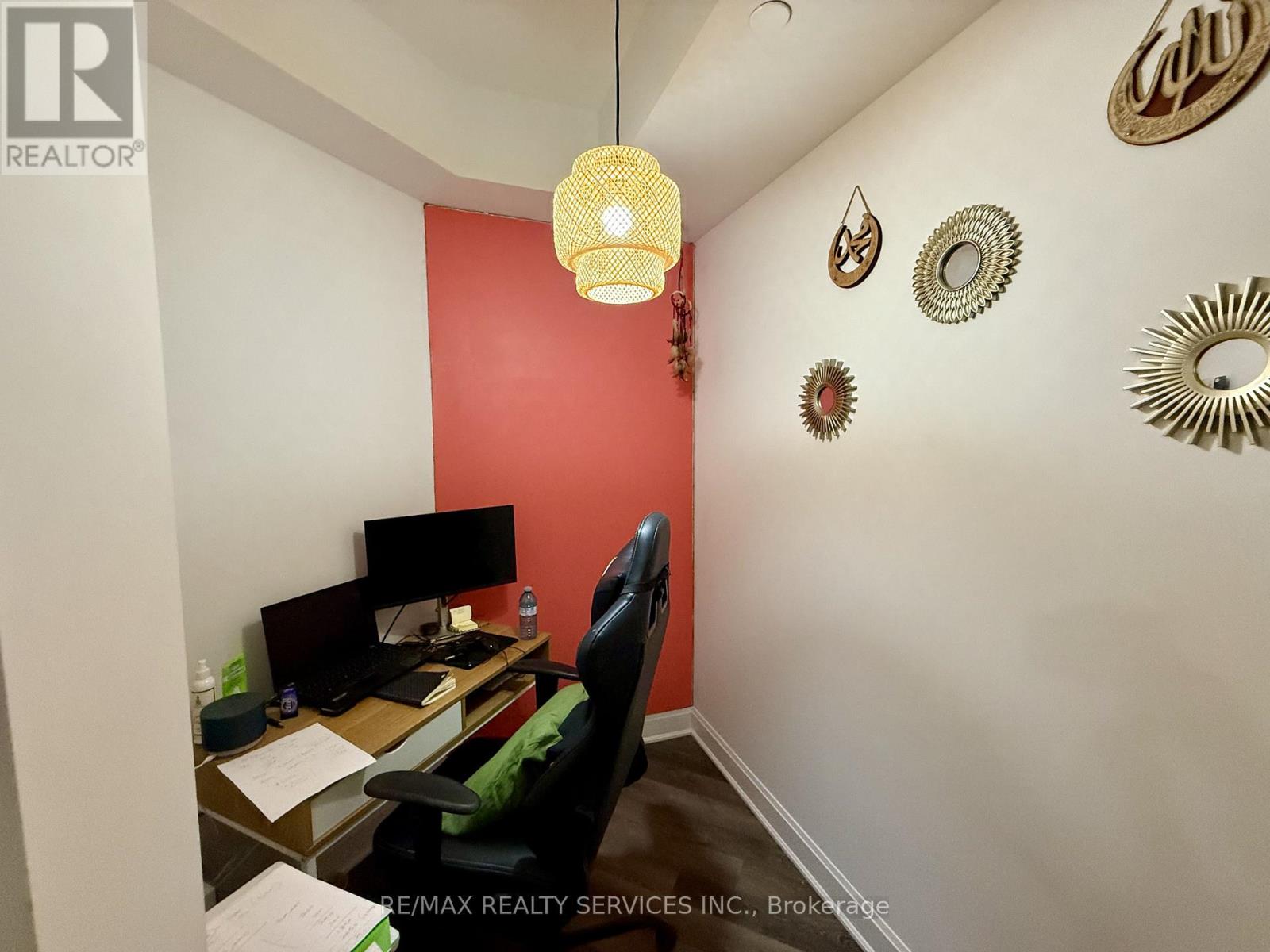 229 - 50 Lakebreeze Drive, Clarington (Newcastle), Ontario  L1B 1N4 - Photo 7 - E12891426