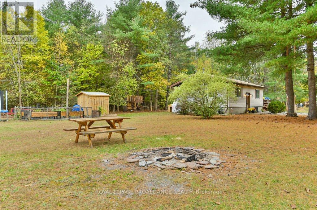 1217 Preston Road, Havelock-Belmont-Methuen (Belmont-Methuen), Ontario  K0L 1Z0 - Photo 38 - X12892370