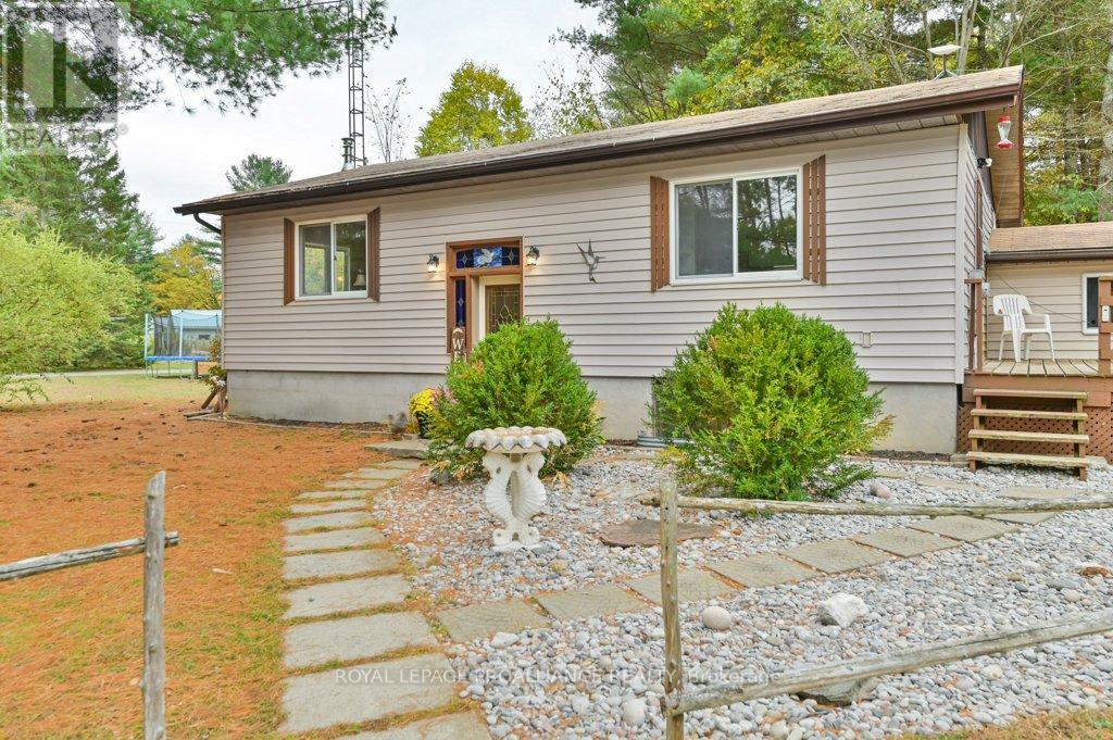 1217 Preston Road, Havelock-Belmont-Methuen (Belmont-Methuen), Ontario  K0L 1Z0 - Photo 6 - X12892370