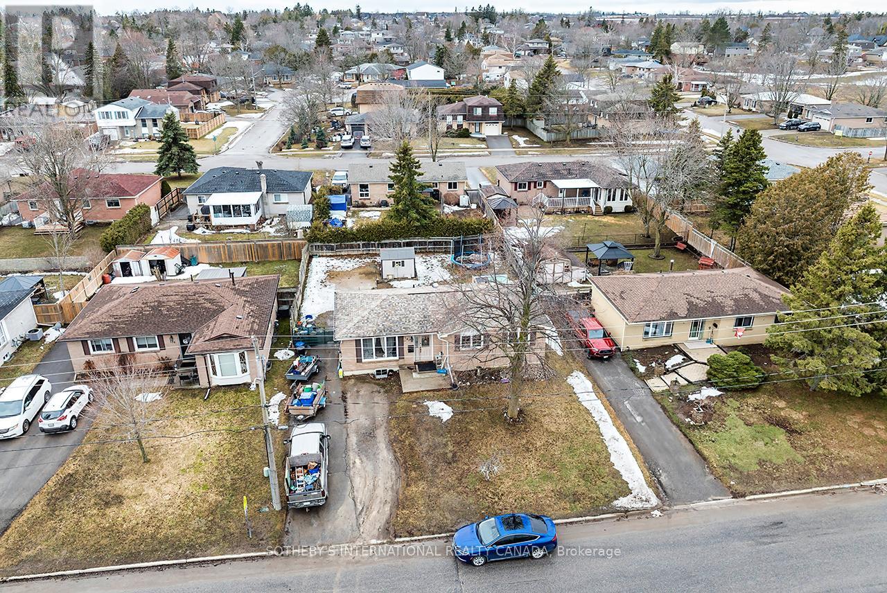 142 Sanderling Crescent N, Kawartha Lakes (Lindsay), Ontario  K9V 5L2 - Photo 15 - X12893116