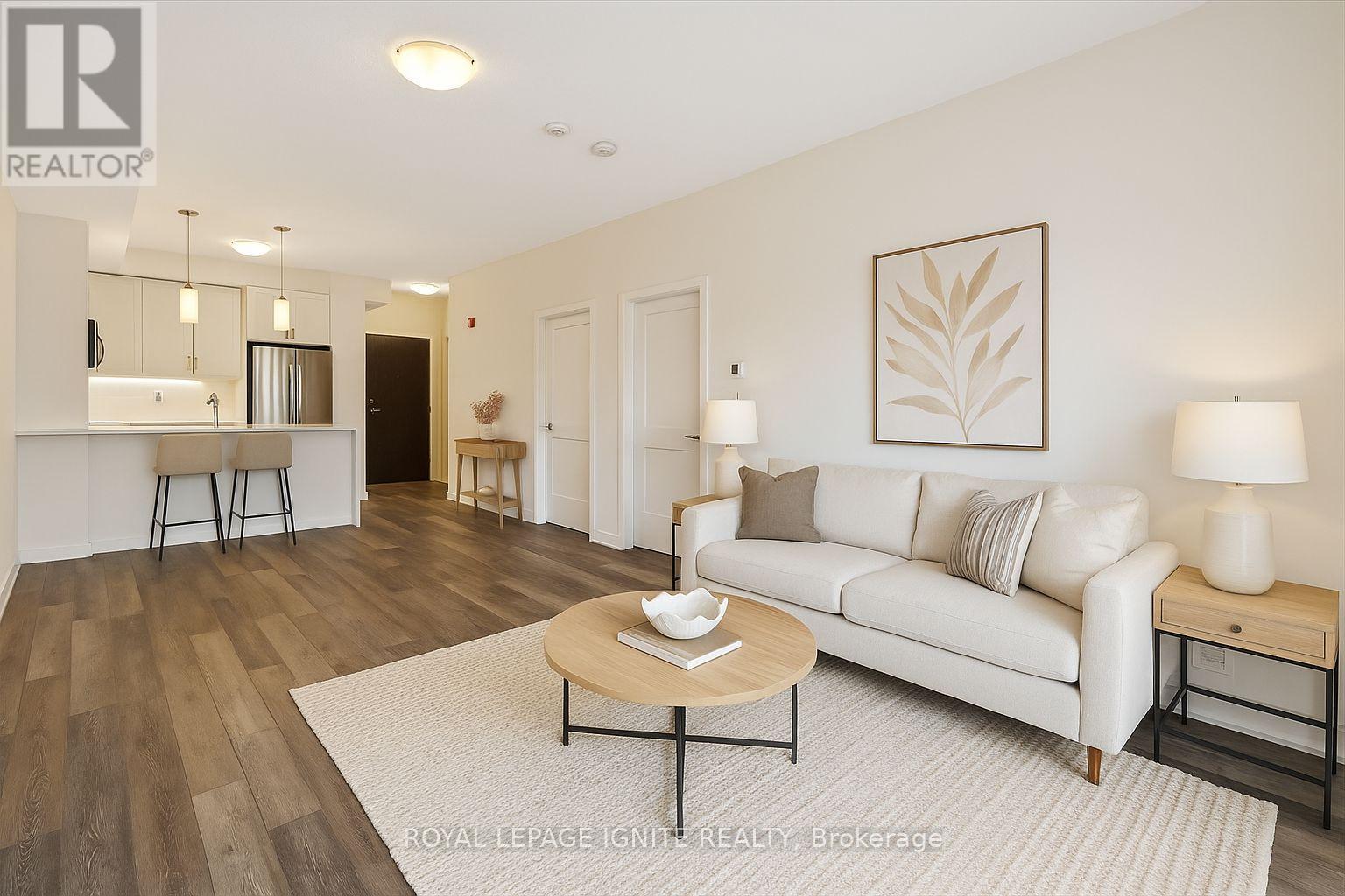 228 - 50 Lakebreeze Drive, Clarington (Newcastle), Ontario  L1B 0V9 - Photo 3 - E12893918