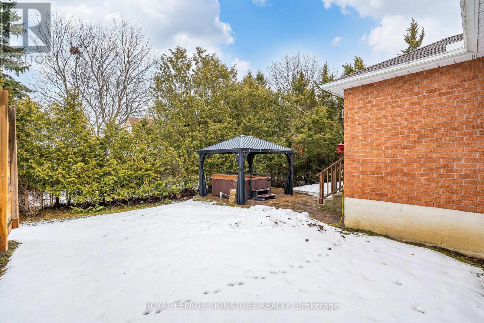 1466 Glenforest Crescent, Peterborough (Monaghan Ward 2), Ontario  K9K 2J2 - Photo 38 - X12894520