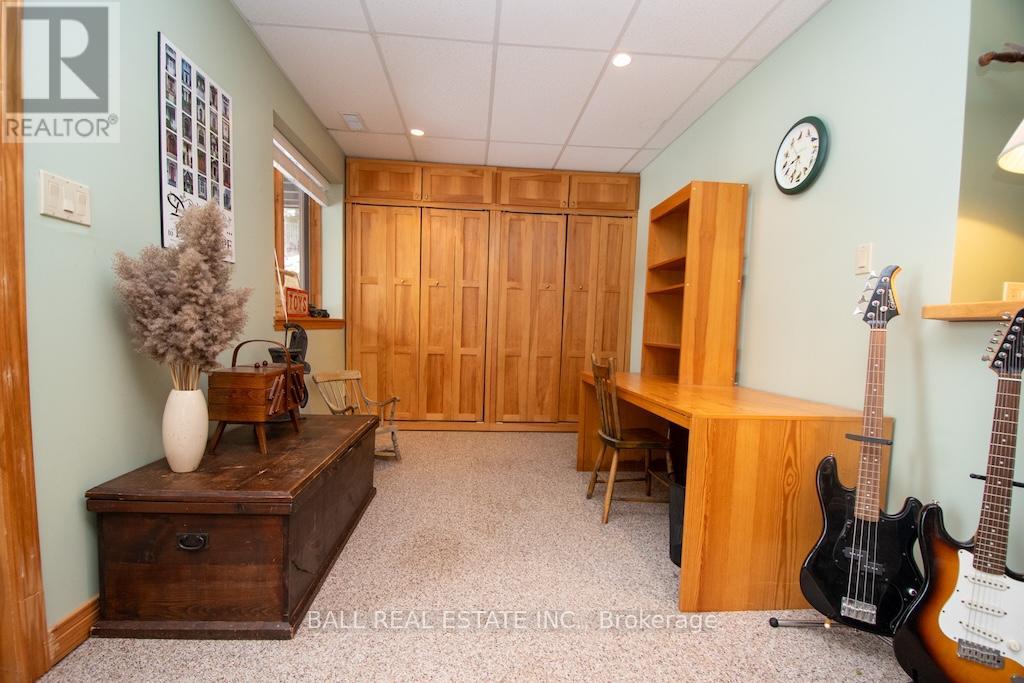 1084 Duck Pond Lane, Douro-Dummer, Ontario  K0L 2H0 - Photo 27 - X12894558