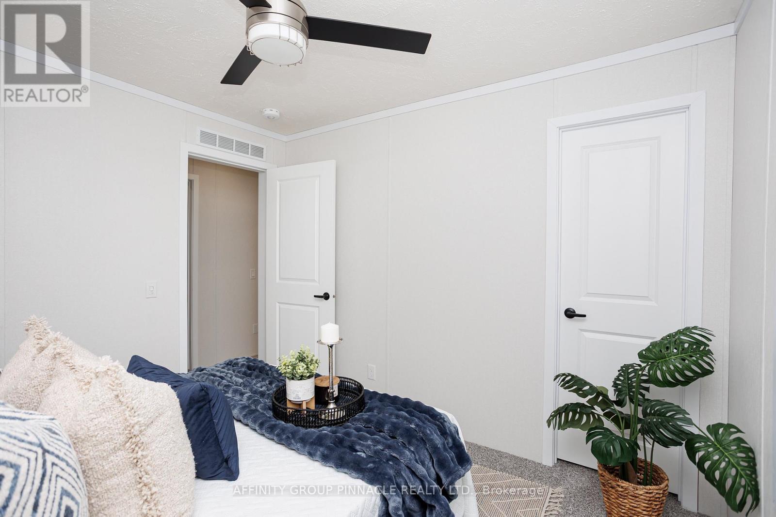 1 Vista Drive, Kawartha Lakes (Lindsay), Ontario  K9V 0H7 - Photo 30 - X12894660