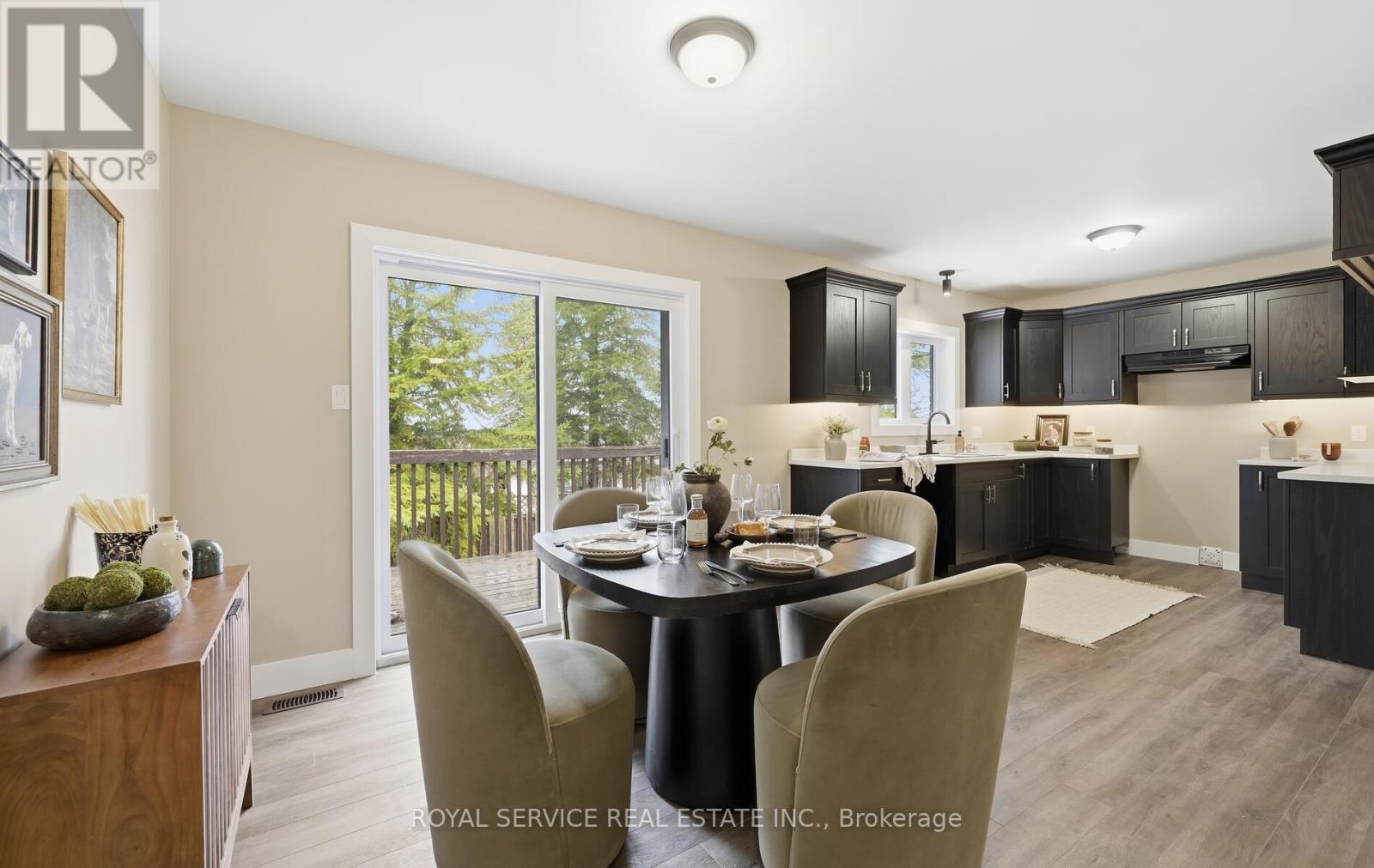 604 Fortye Drive, Peterborough (Otonabee Ward 1), Ontario  K9K 2H3 - Photo 10 - X12895002