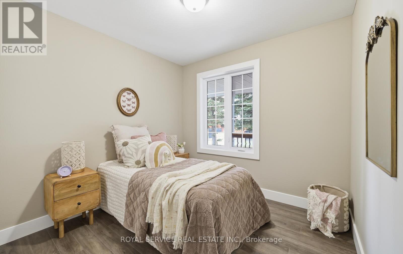 604 Fortye Drive, Peterborough (Otonabee Ward 1), Ontario  K9K 2H3 - Photo 21 - X12895002