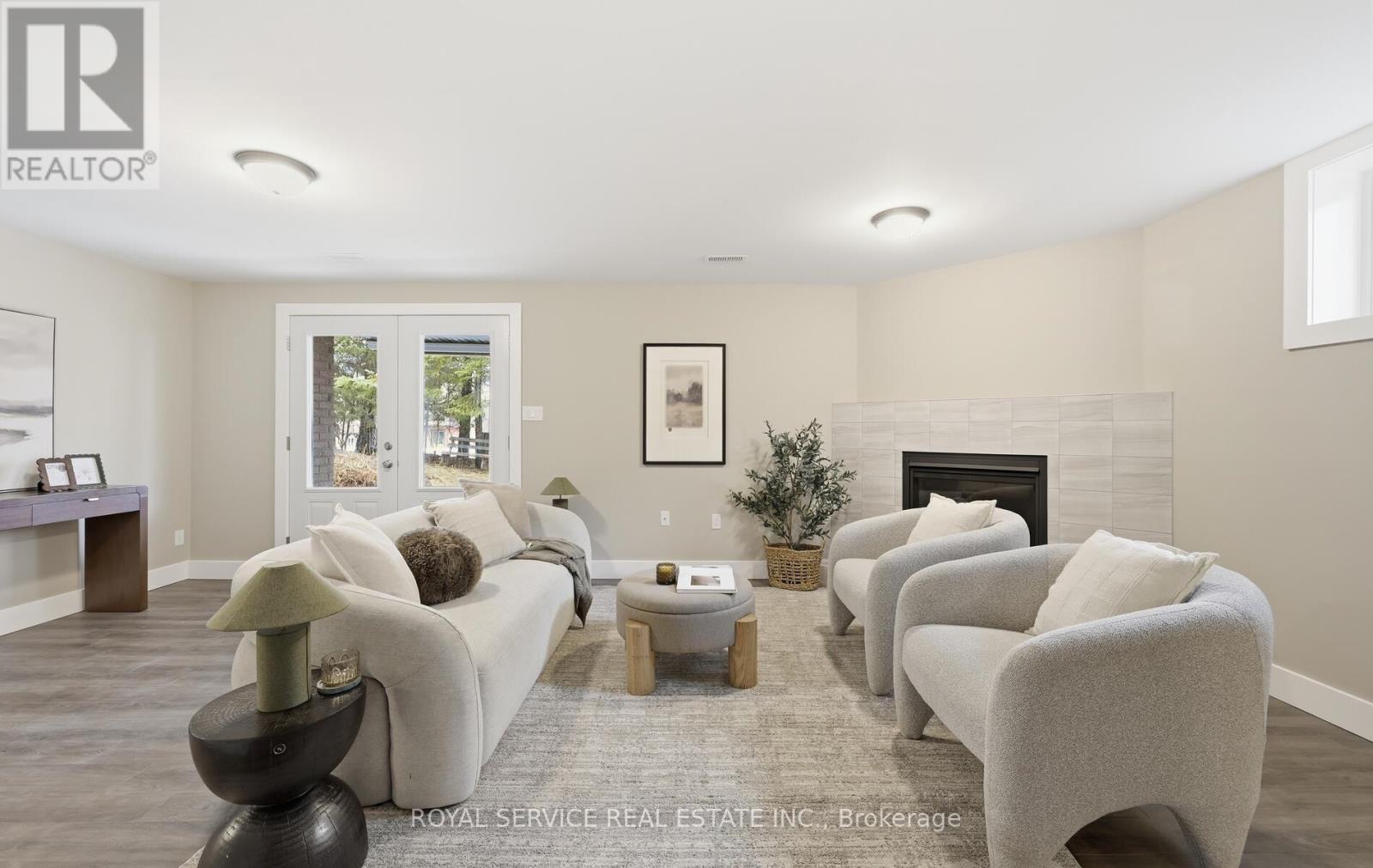 604 Fortye Drive, Peterborough (Otonabee Ward 1), Ontario  K9K 2H3 - Photo 24 - X12895002