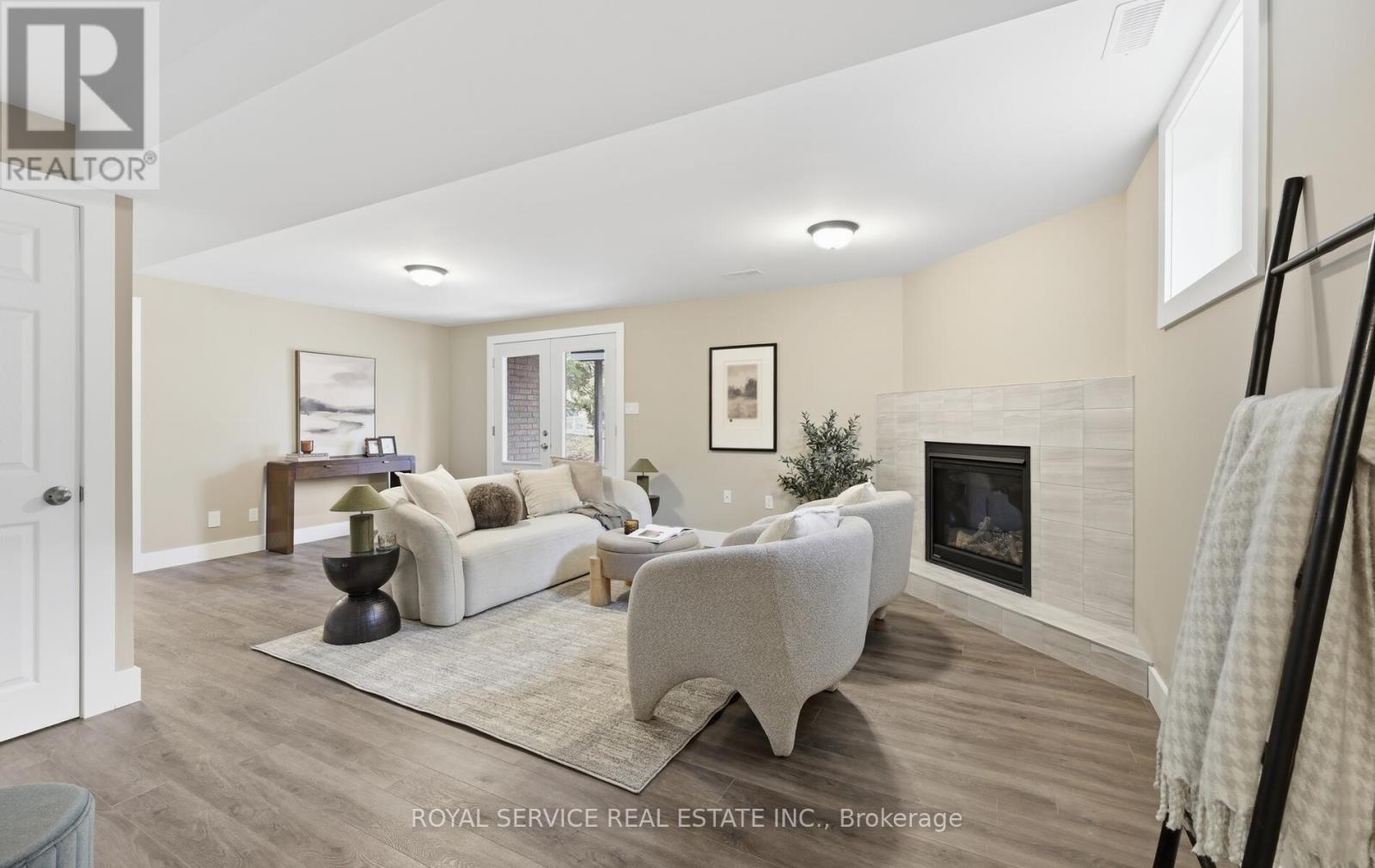 604 Fortye Drive, Peterborough (Otonabee Ward 1), Ontario  K9K 2H3 - Photo 25 - X12895002