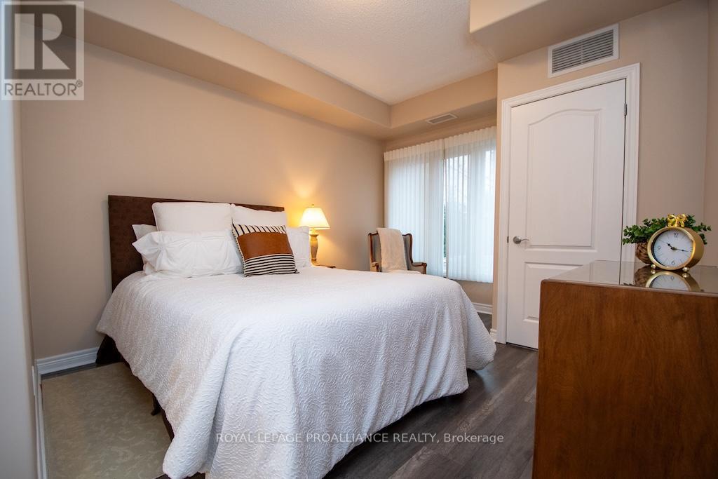 212 - 869 Clonsilla Avenue, Peterborough (Otonabee Ward 1), Ontario  K9J 0B7 - Photo 18 - X12895050