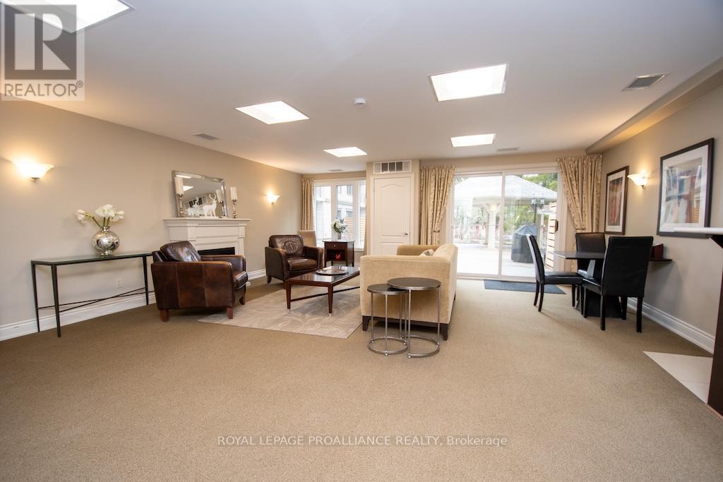 212 - 869 Clonsilla Avenue, Peterborough (Otonabee Ward 1), Ontario  K9J 0B7 - Photo 26 - X12895050