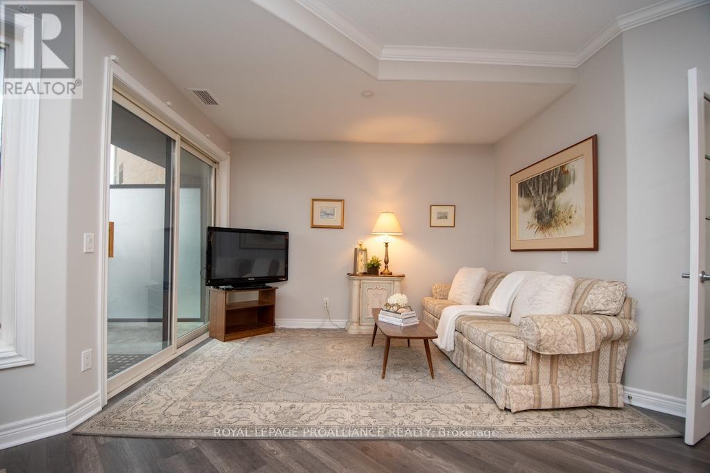 212 - 869 Clonsilla Avenue, Peterborough (Otonabee Ward 1), Ontario  K9J 0B7 - Photo 7 - X12895050