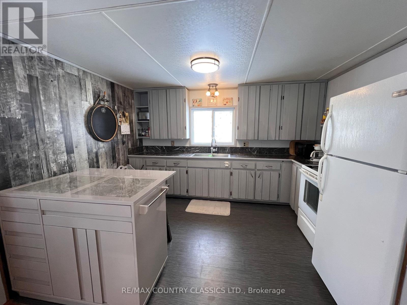 1322a Weslemkoon Lake Road, Tudor And Cashel (Tudor Ward), Ontario  K0L 1W0 - Photo 11 - X12895156