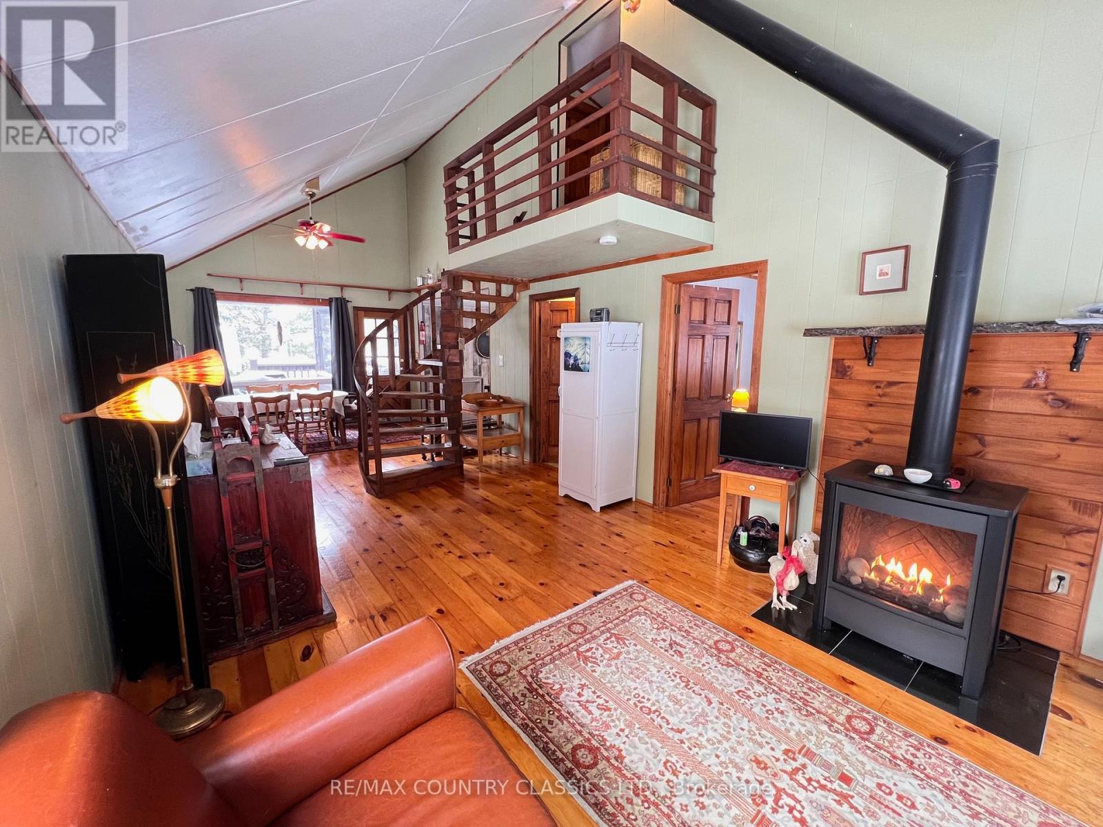 1322a Weslemkoon Lake Road, Tudor And Cashel (Tudor Ward), Ontario  K0L 1W0 - Photo 17 - X12895156