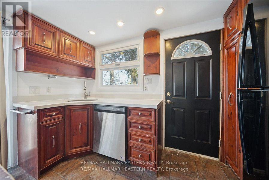 344 Fife Avenue, Selwyn, Ontario  K9J 6X3 - Photo 11 - X12895394