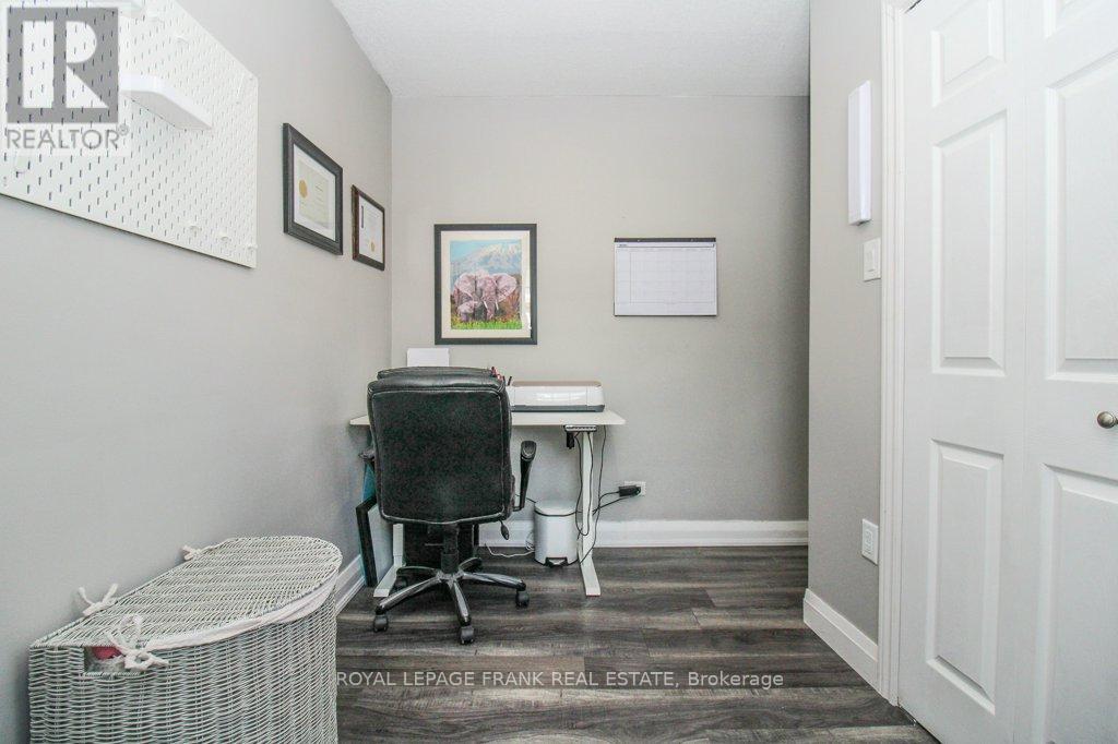 129 Arthur Avenue, Peterborough (Otonabee Ward 1), Ontario  K9J 5X7 - Photo 14 - X12895466