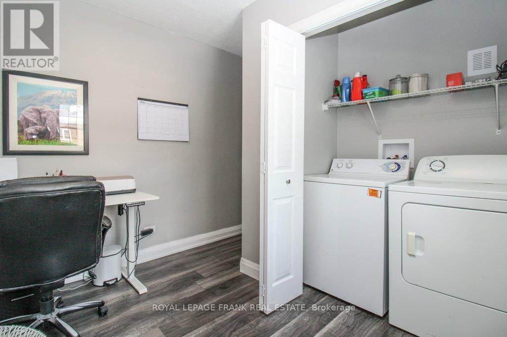 129 Arthur Avenue, Peterborough (Otonabee Ward 1), Ontario  K9J 5X7 - Photo 15 - X12895466