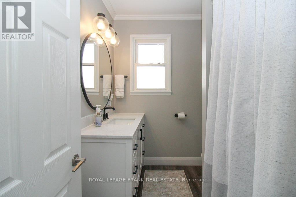 129 Arthur Avenue, Peterborough (Otonabee Ward 1), Ontario  K9J 5X7 - Photo 17 - X12895466