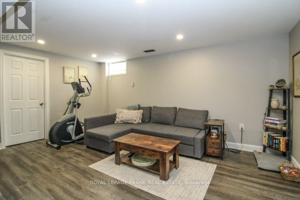 129 Arthur Avenue, Peterborough (Otonabee Ward 1), Ontario  K9J 5X7 - Photo 26 - X12895466