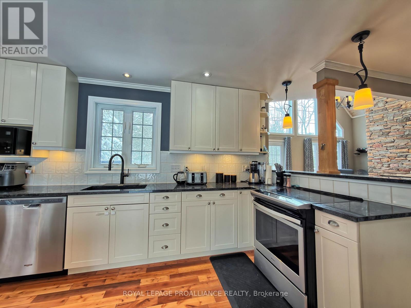 272 Belmont 3rd Line, Havelock-Belmont-Methuen (Belmont-Methuen), Ontario  K0L 1Z0 - Photo 18 - X12895674