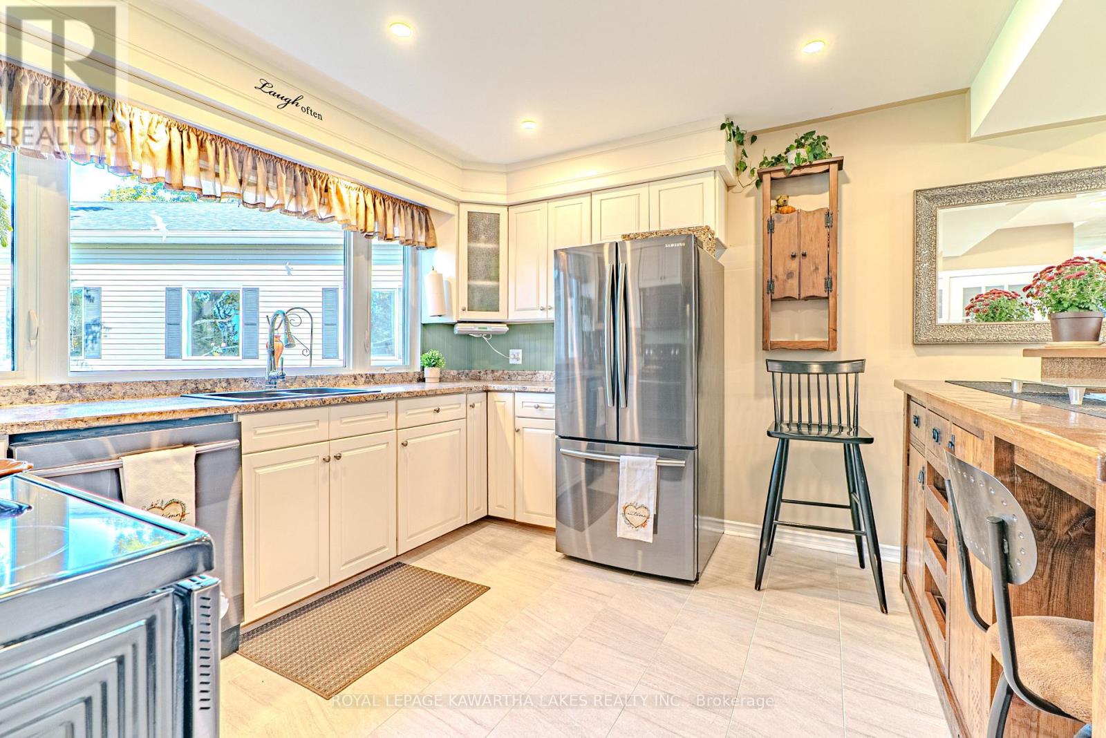 2525 Elm Tree Road, Kawartha Lakes (Fenelon), Ontario  K9V 4R1 - Photo 17 - X12896118