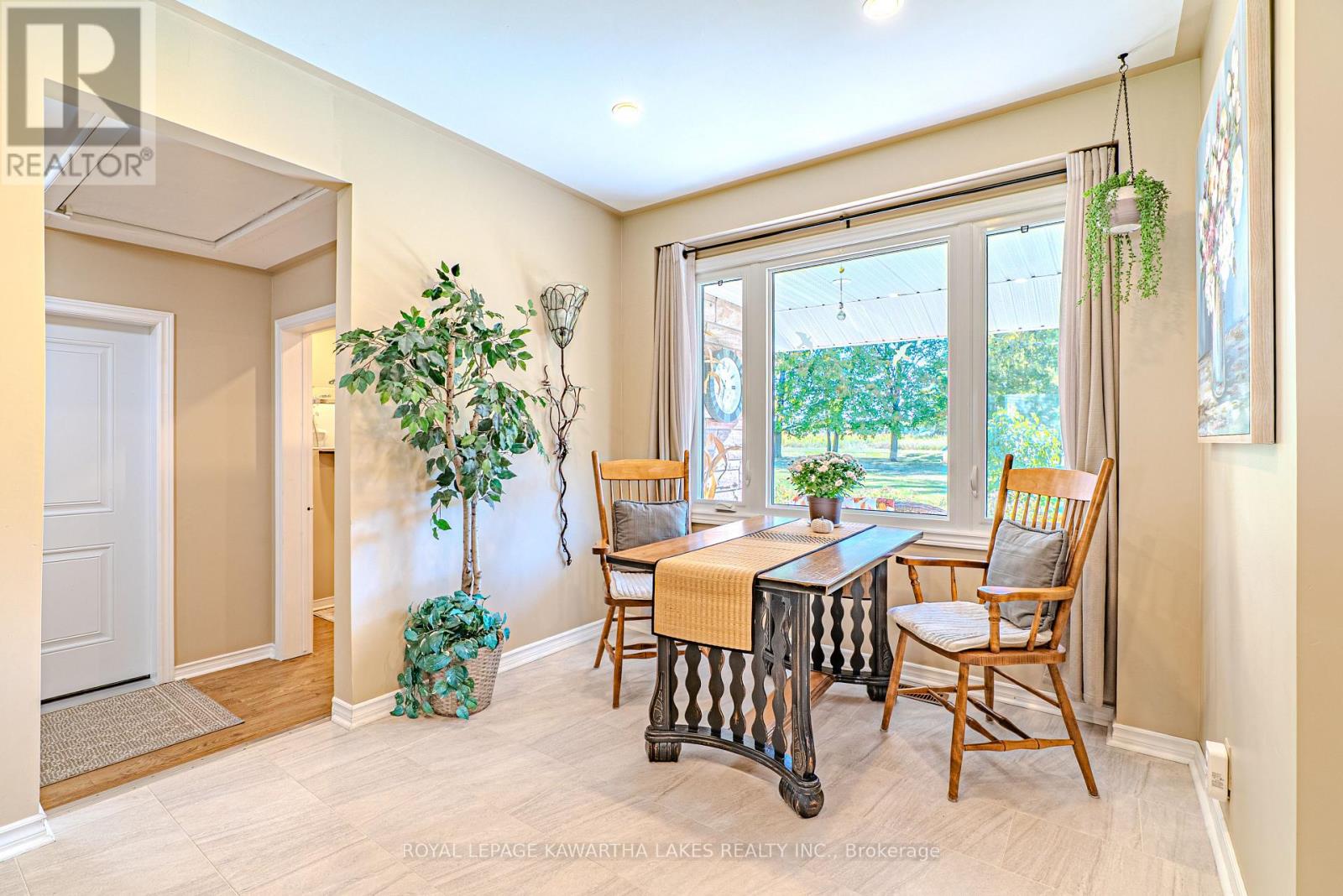 2525 Elm Tree Road, Kawartha Lakes (Fenelon), Ontario  K9V 4R1 - Photo 19 - X12896118