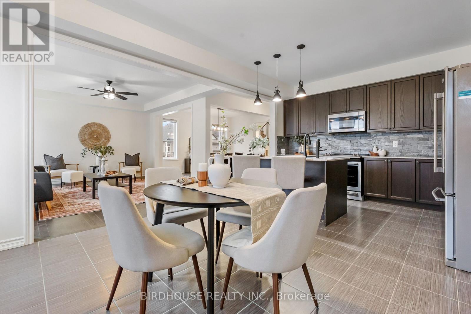 53 Hancock Crescent, Kawartha Lakes (Lindsay), Ontario  K9V 0P4 - Photo 15 - X12897028