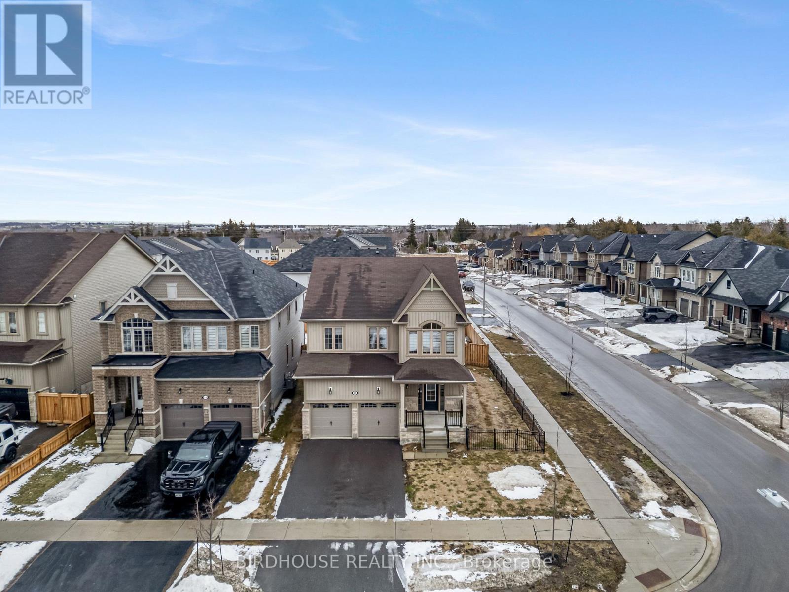 53 Hancock Crescent, Kawartha Lakes (Lindsay), Ontario  K9V 0P4 - Photo 38 - X12897028