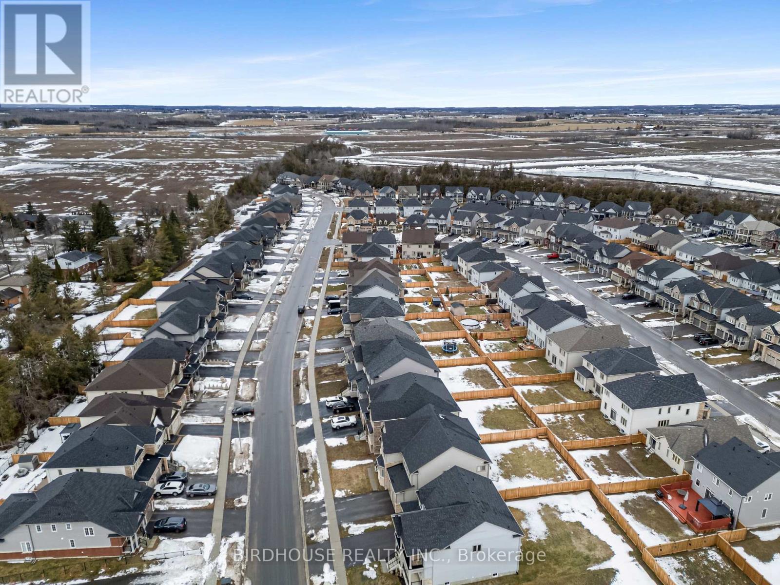 53 Hancock Crescent, Kawartha Lakes (Lindsay), Ontario  K9V 0P4 - Photo 40 - X12897028