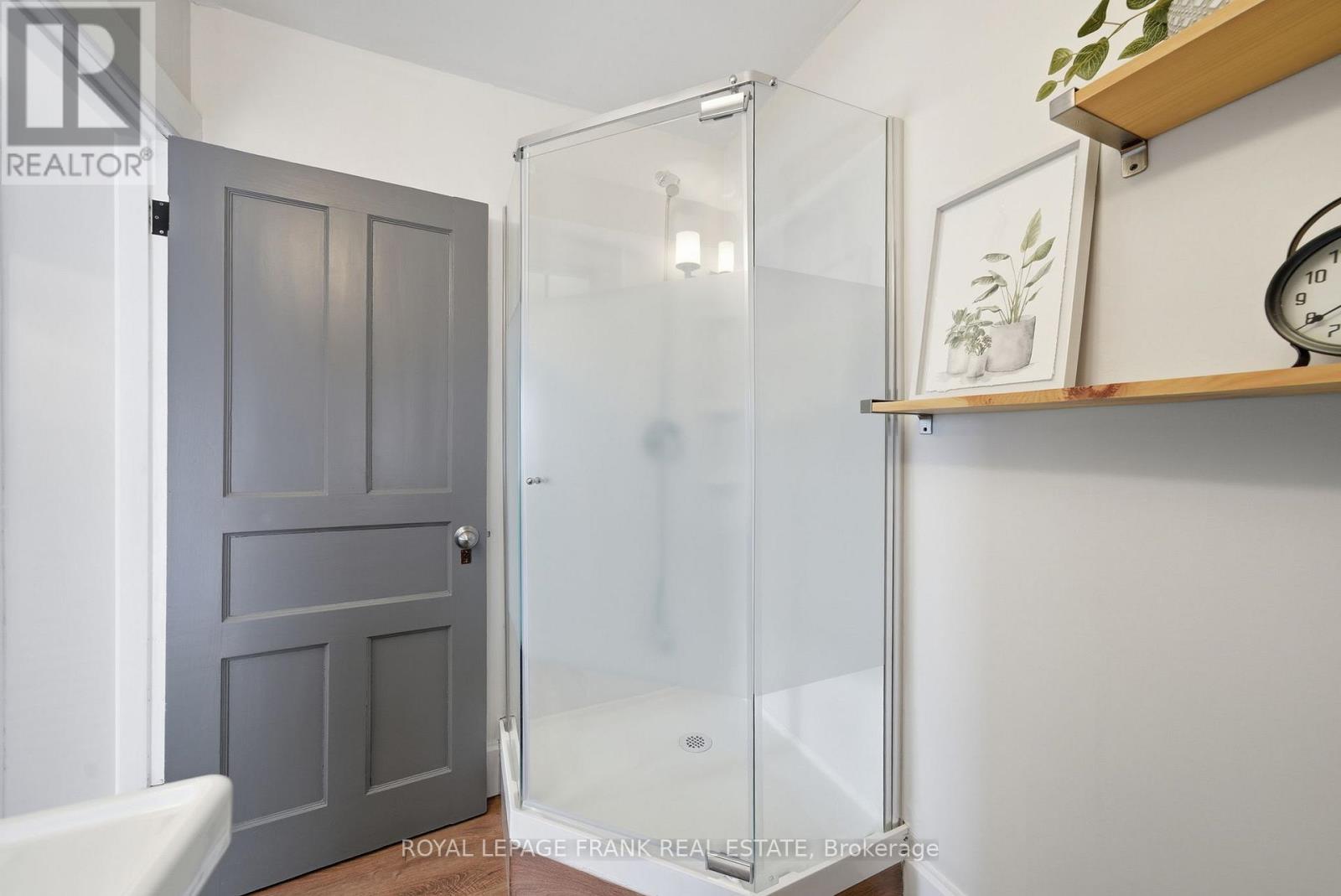 121 Durham Street W, Kawartha Lakes (Lindsay), Ontario  K9V 2R3 - Photo 23 - X12897162