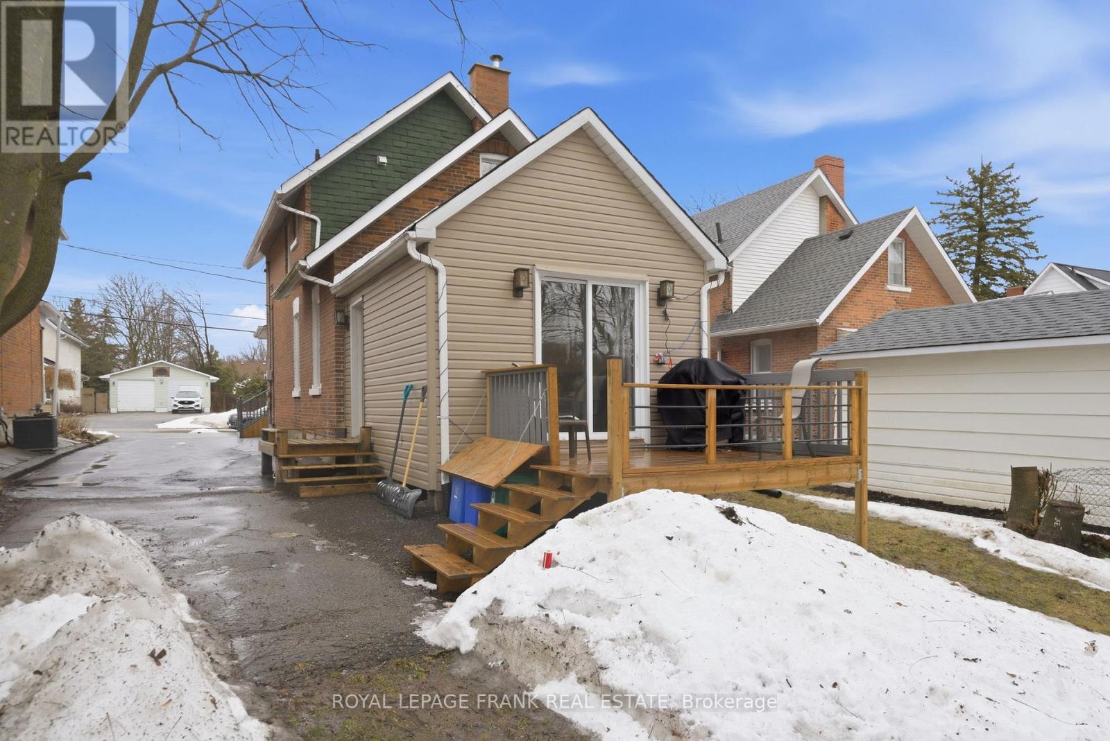 121 Durham Street W, Kawartha Lakes (Lindsay), Ontario  K9V 2R3 - Photo 44 - X12897162