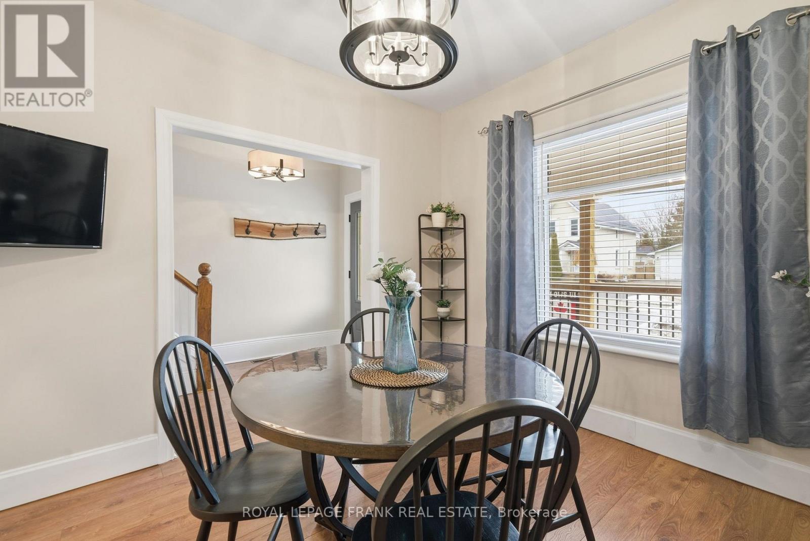 121 Durham Street W, Kawartha Lakes (Lindsay), Ontario  K9V 2R3 - Photo 6 - X12897162