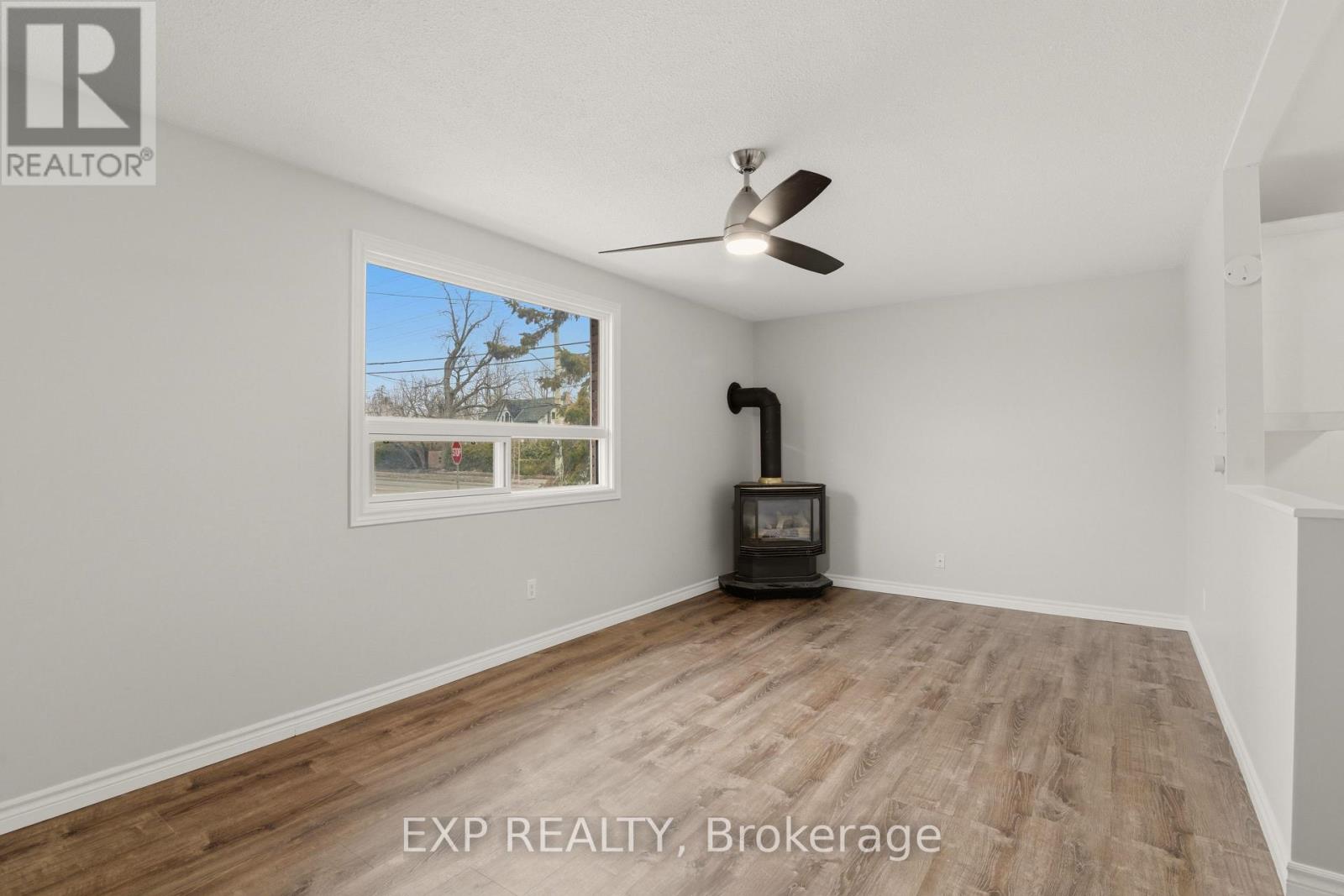 226 Spencleys Lane, Peterborough (Ashburnham Ward 4), Ontario  K9H 1R9 - Photo 13 - X12898130