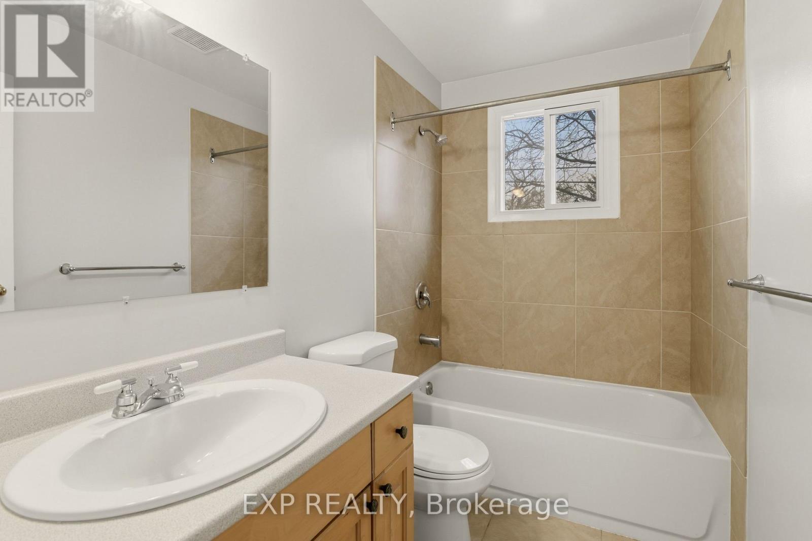 226 Spencleys Lane, Peterborough (Ashburnham Ward 4), Ontario  K9H 1R9 - Photo 19 - X12898130