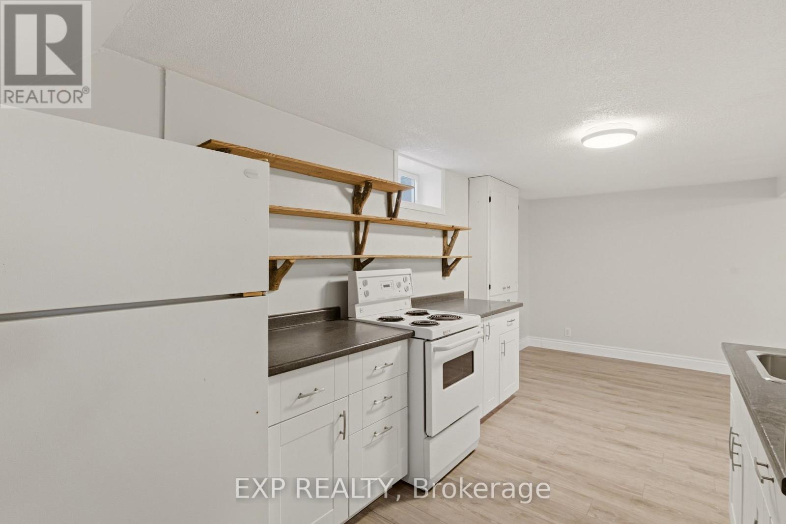 226 Spencleys Lane, Peterborough (Ashburnham Ward 4), Ontario  K9H 1R9 - Photo 21 - X12898130