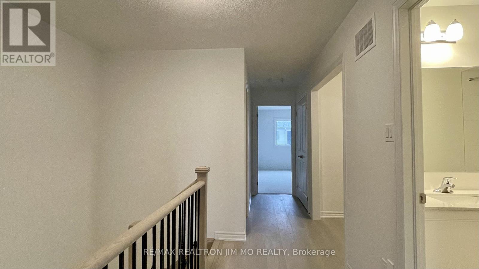 100 Sanderson Drive, Kawartha Lakes (Lindsay), Ontario  K9V 0S8 - Photo 13 - X12898160