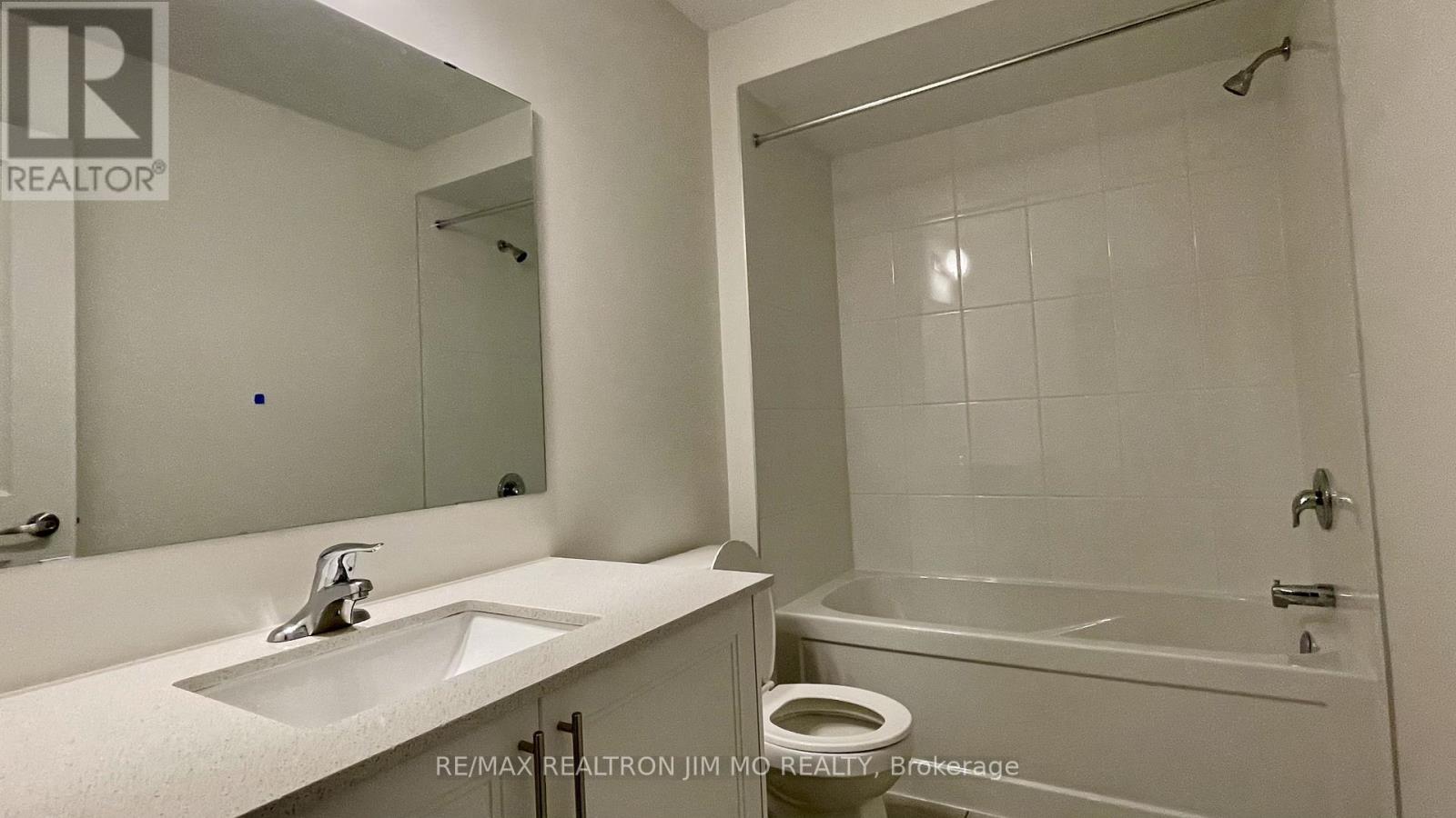 100 Sanderson Drive, Kawartha Lakes (Lindsay), Ontario  K9V 0S8 - Photo 20 - X12898160