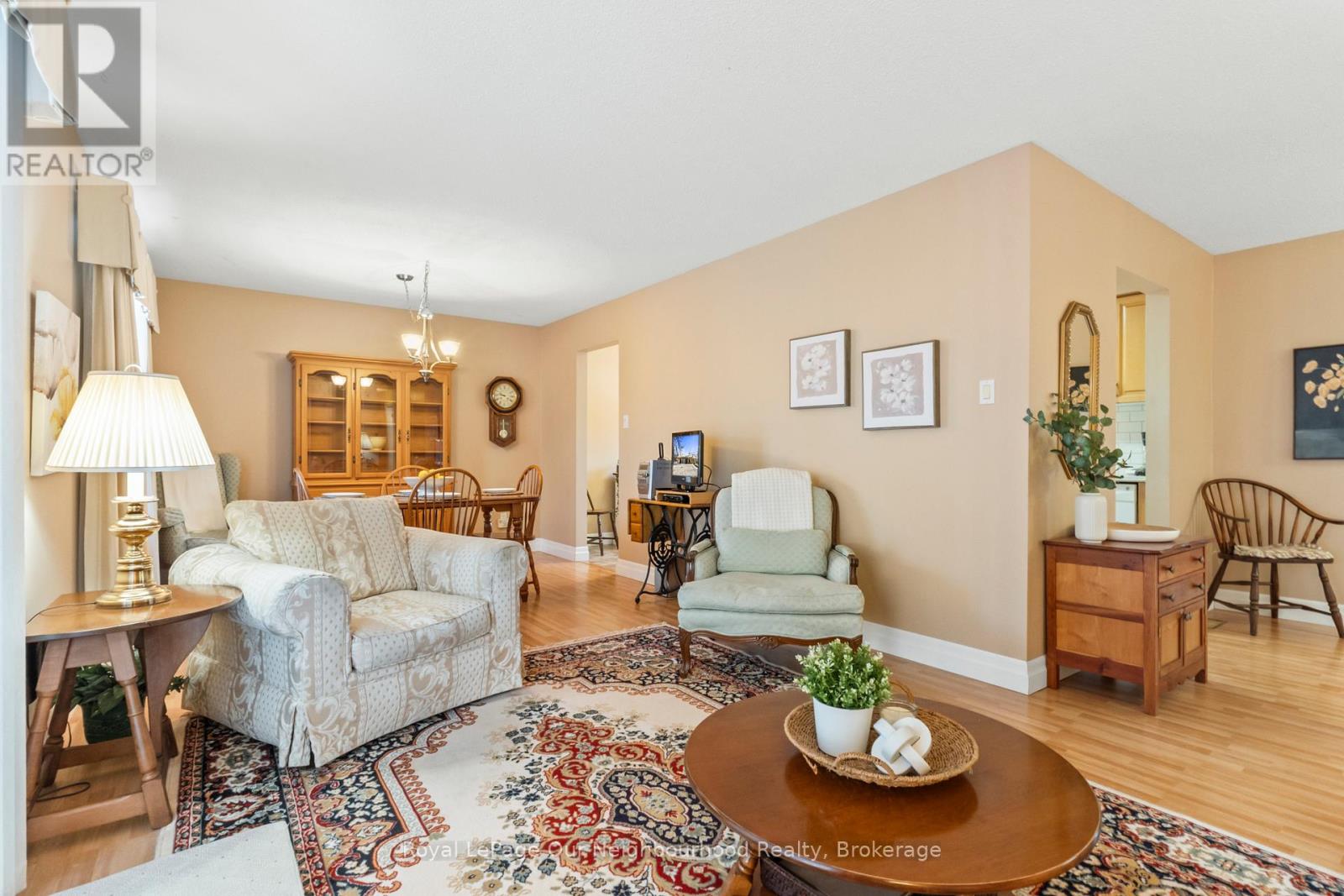 909 Whitefield Drive, Peterborough (Otonabee Ward 1), Ontario  K9J 7W1 - Photo 17 - X12898546