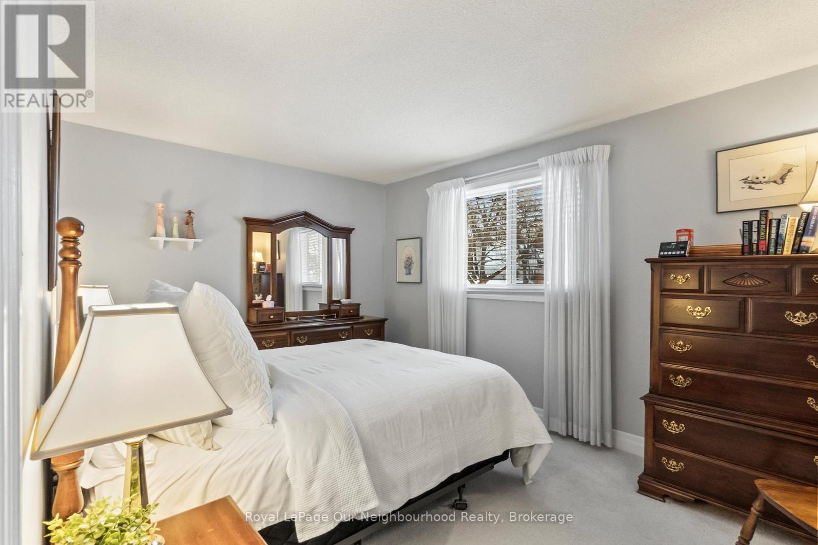 909 Whitefield Drive, Peterborough (Otonabee Ward 1), Ontario  K9J 7W1 - Photo 20 - X12898546