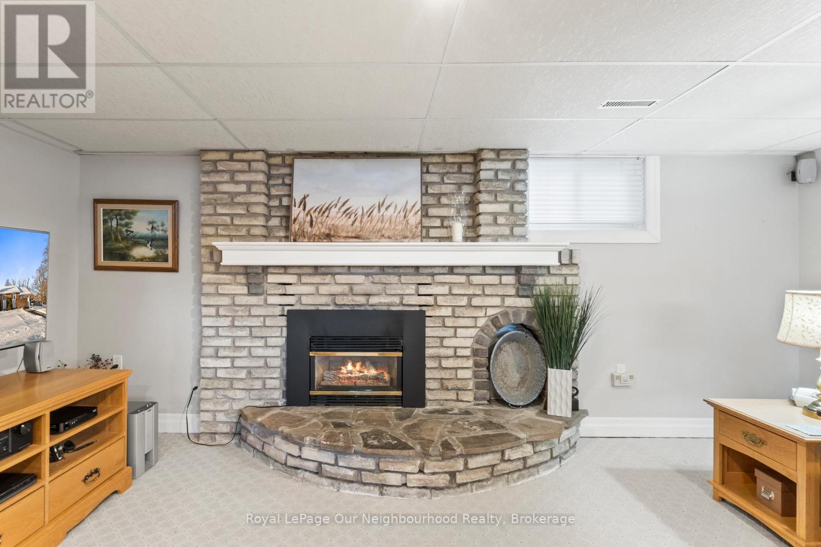 909 Whitefield Drive, Peterborough (Otonabee Ward 1), Ontario  K9J 7W1 - Photo 28 - X12898546