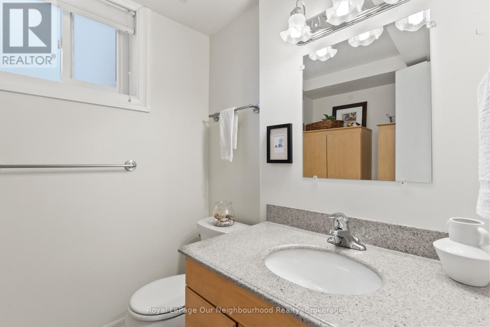 909 Whitefield Drive, Peterborough (Otonabee Ward 1), Ontario  K9J 7W1 - Photo 32 - X12898546