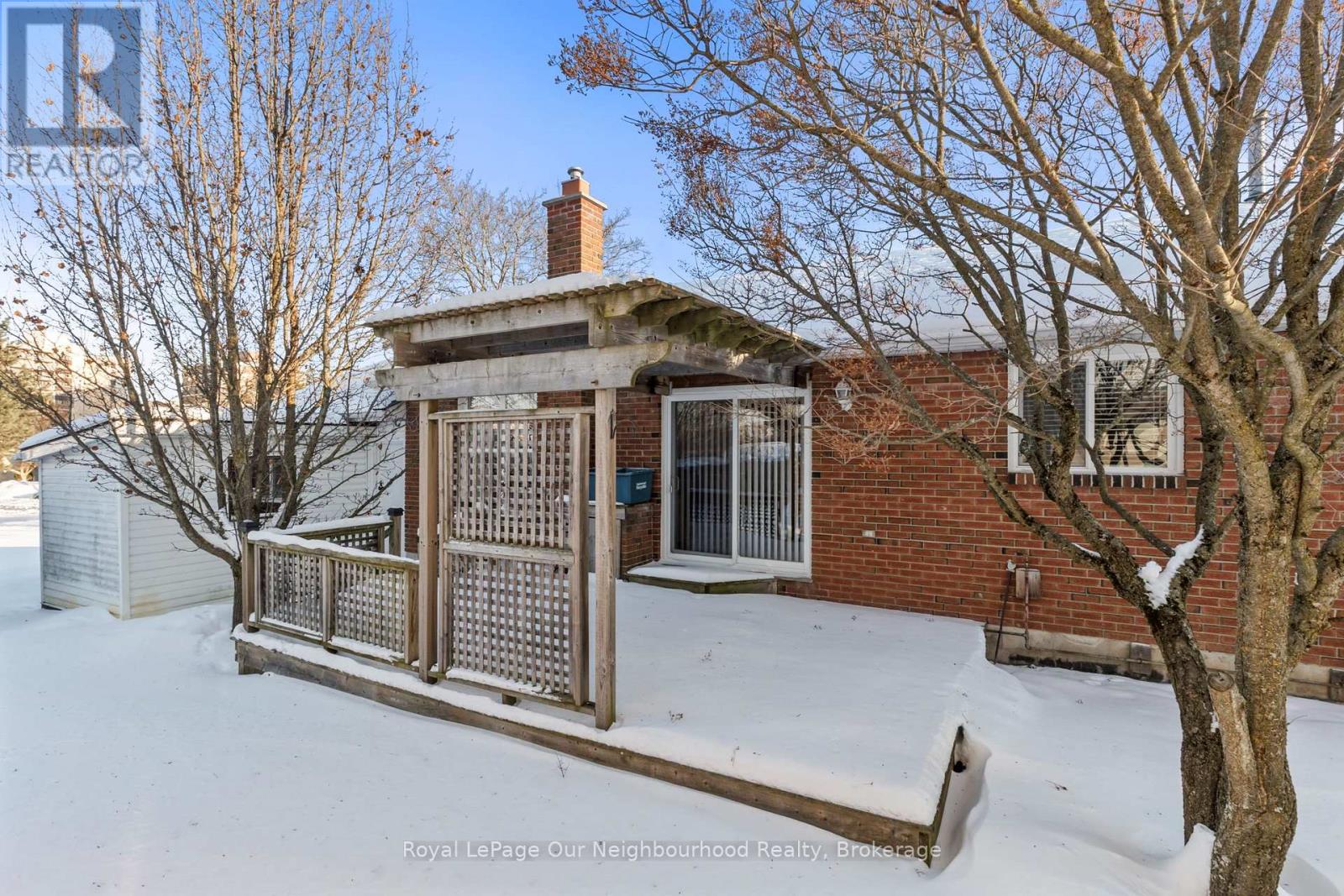 909 Whitefield Drive, Peterborough (Otonabee Ward 1), Ontario  K9J 7W1 - Photo 38 - X12898546