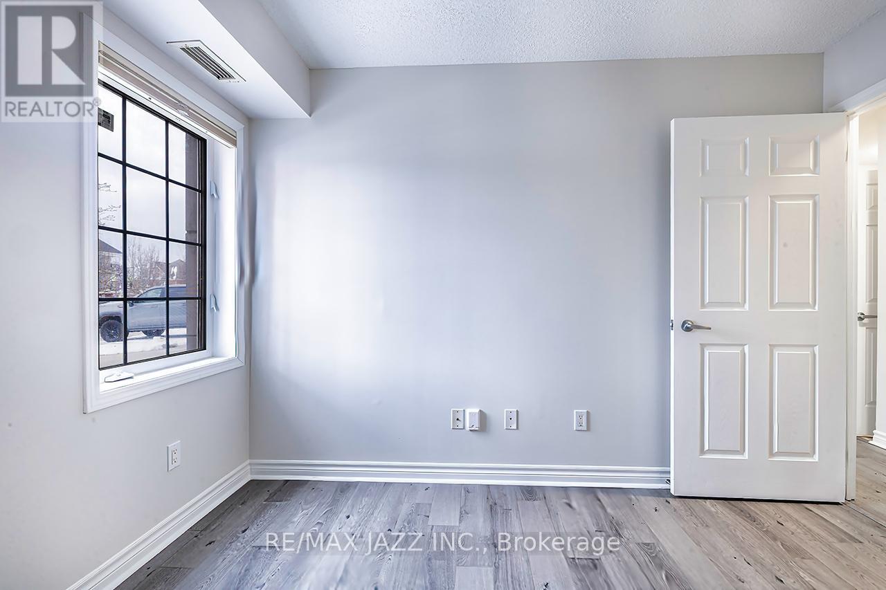 101 - 75 Shipway Avenue, Clarington (Newcastle), Ontario  L1B 0B8 - Photo 27 - E12898948