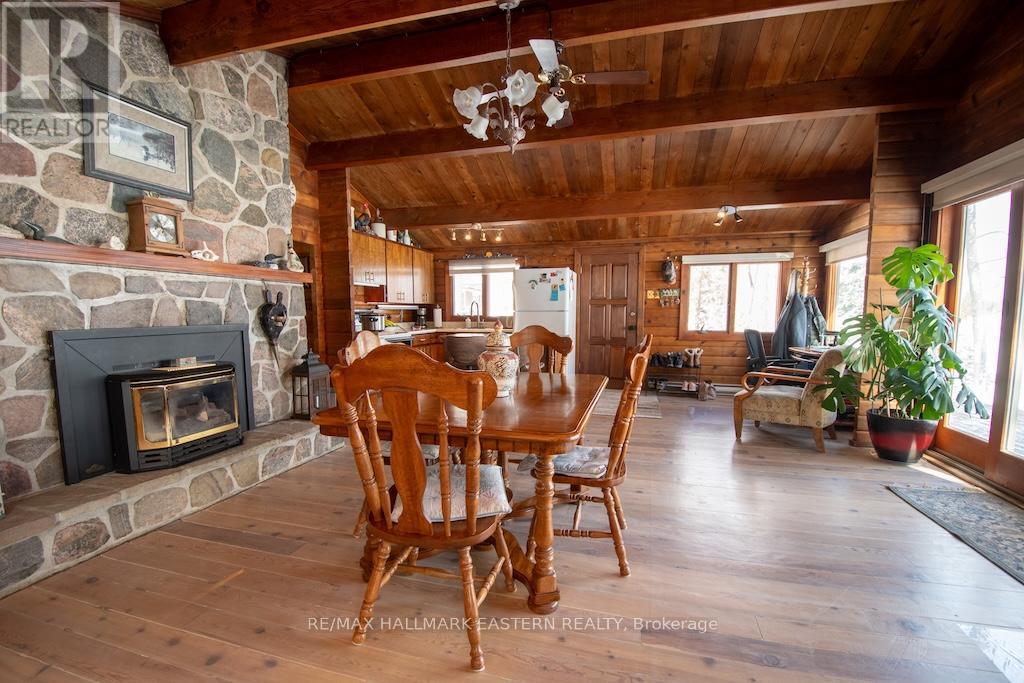 57 Woodland Trail, Trent Lakes, Ontario  K0L 1J0 - Photo 13 - X12899098