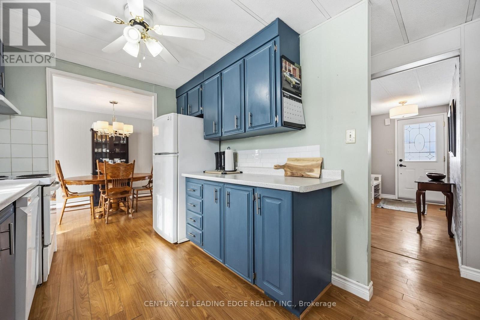 33 Vista Drive, Kawartha Lakes (Fenelon), Ontario  K9V 0H7 - Photo 12 - X12899244