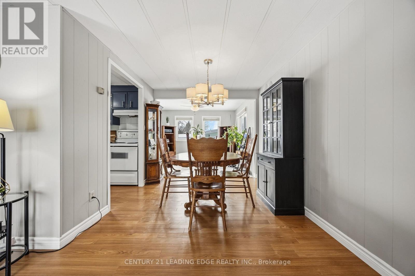 33 Vista Drive, Kawartha Lakes (Fenelon), Ontario  K9V 0H7 - Photo 14 - X12899244